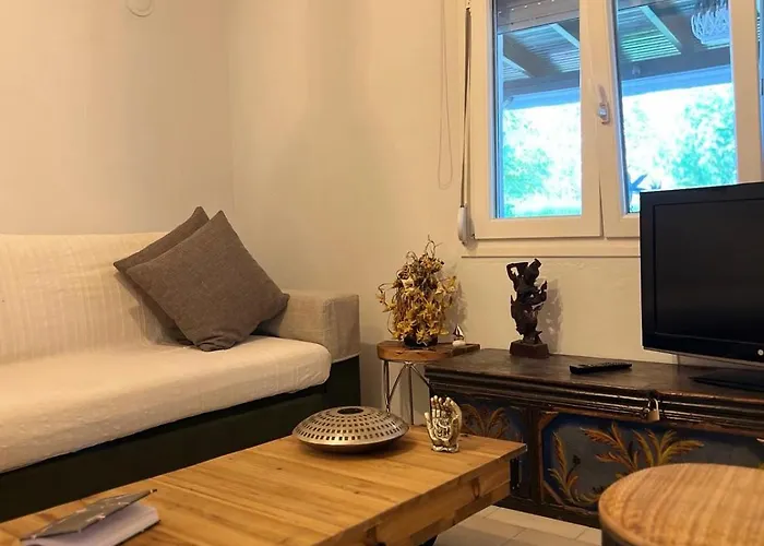 Sias Cozy House